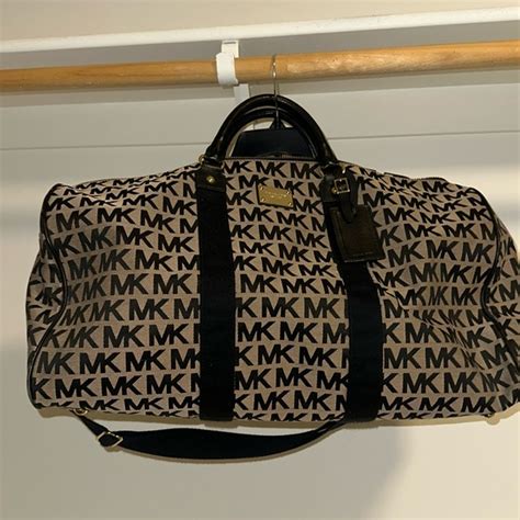 michael kors reiskoffer|michael kors duffle bag.